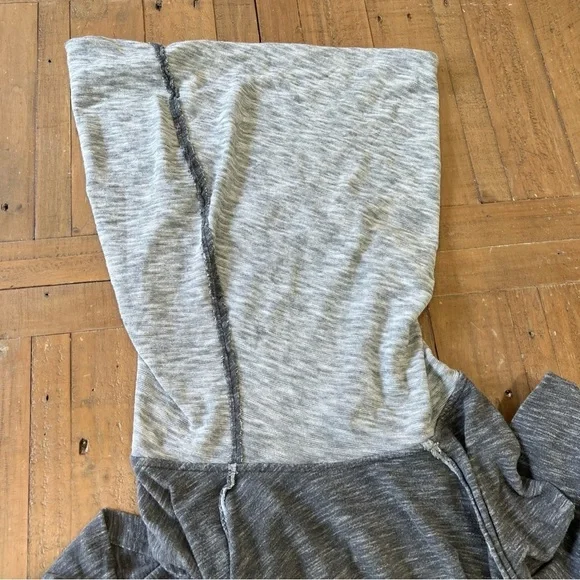 FREE PEOPLE Beach One Body Cocoon Cowl Neck Pullover Top Long Sleeve Gray Small - Picture 5 of 8